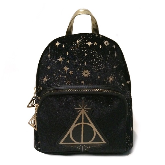 Handbags - NWOT HARRY POTTER BACKPACK